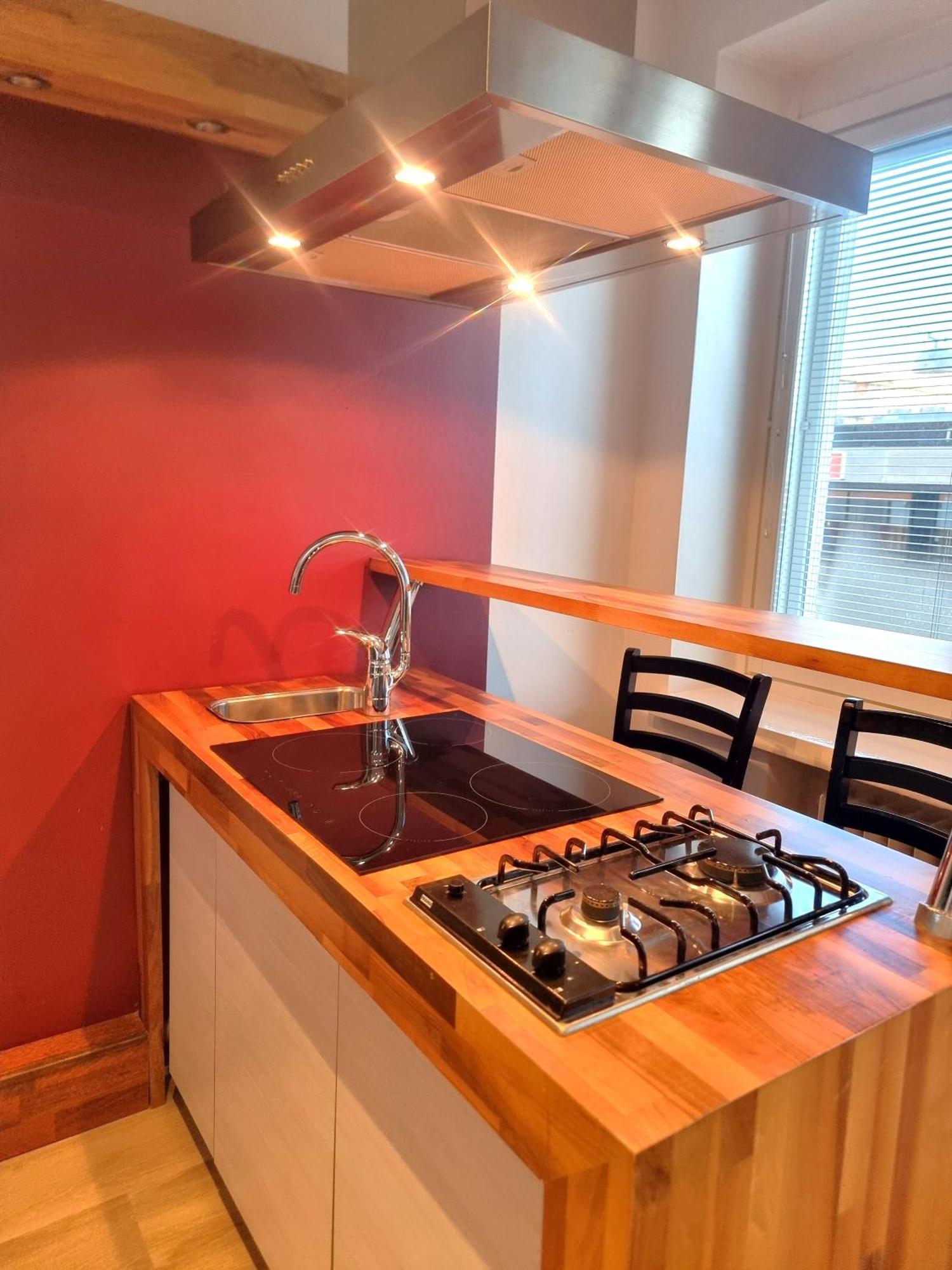 Im - With Private Jacuzzi And Sauna In The Heart Of * Vaasa